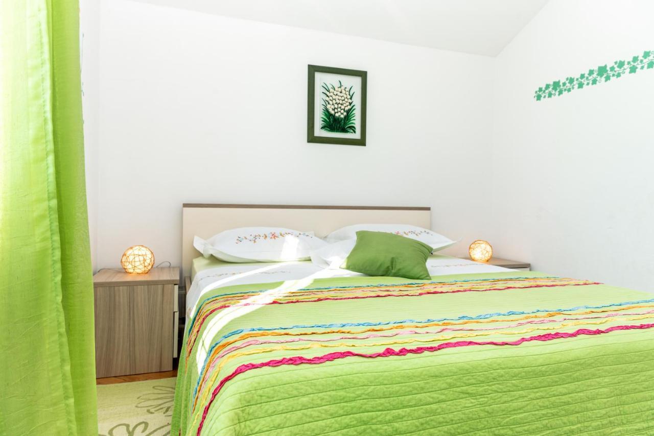 Gornje Sitno Villa Rosa, Sitno Gornje Near Split מראה חיצוני תמונה