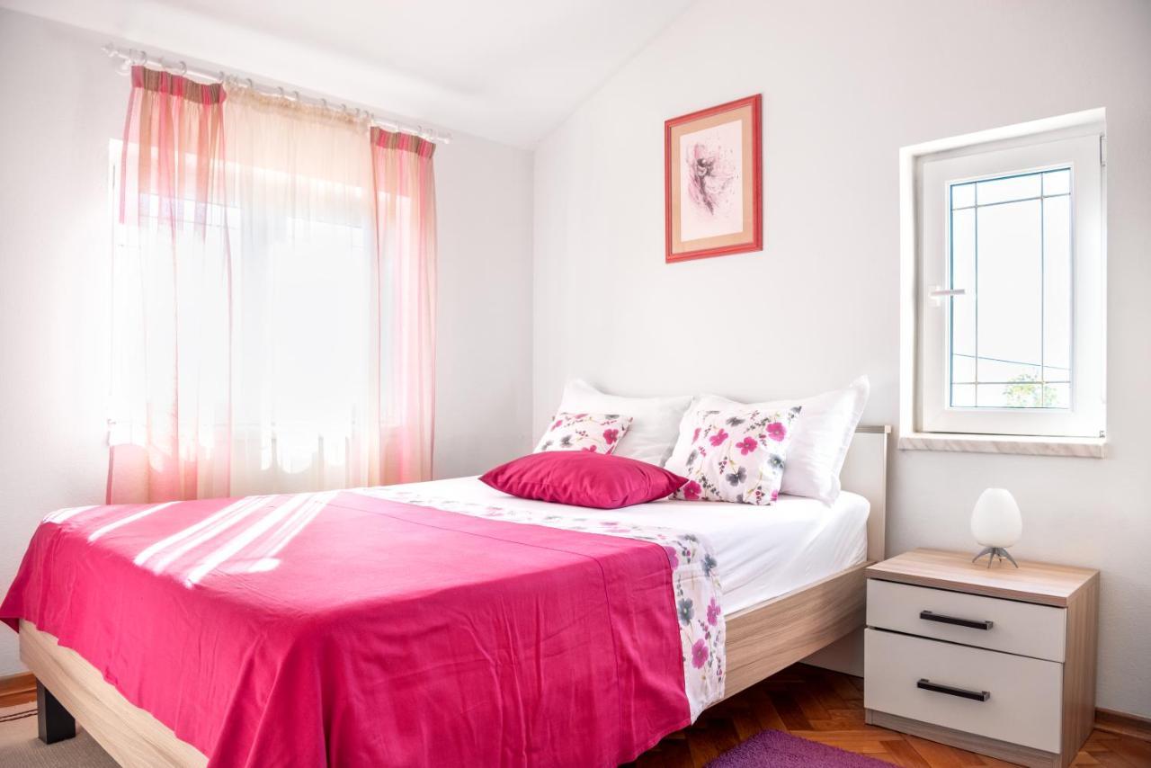 Gornje Sitno Villa Rosa, Sitno Gornje Near Split מראה חיצוני תמונה